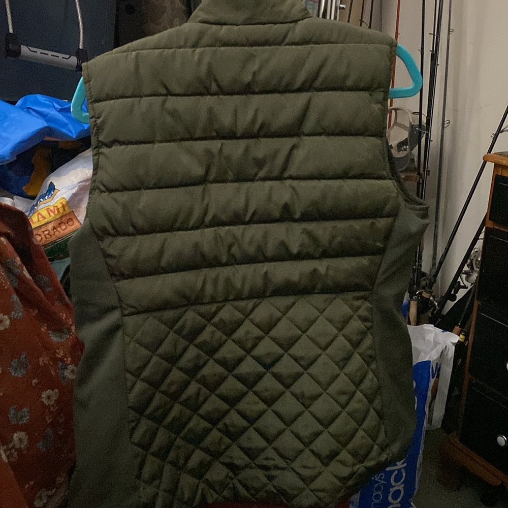 Ci Sono Vest View 3